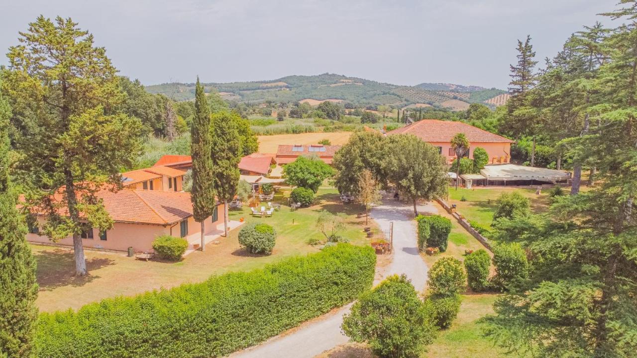 Montebelli Agriturismo&Country Hotel Caldana Esterno foto